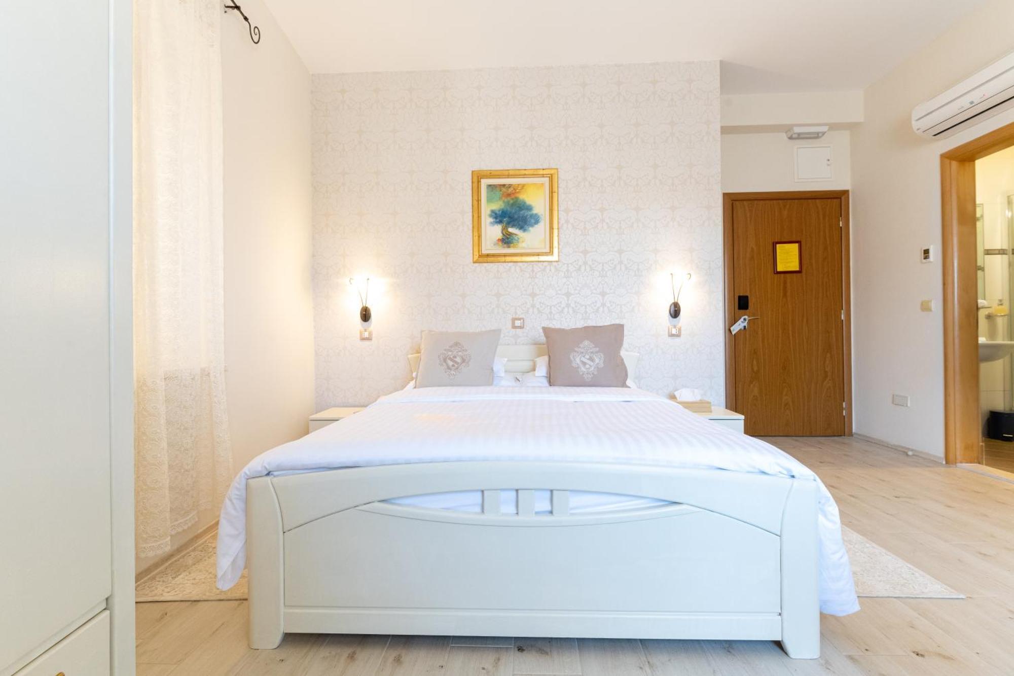 Heritage Hotel Park Hvar Hvar Town Room photo